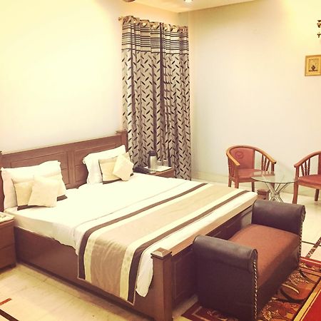 Angel Nri B&B Greater Noida Eksteriør billede