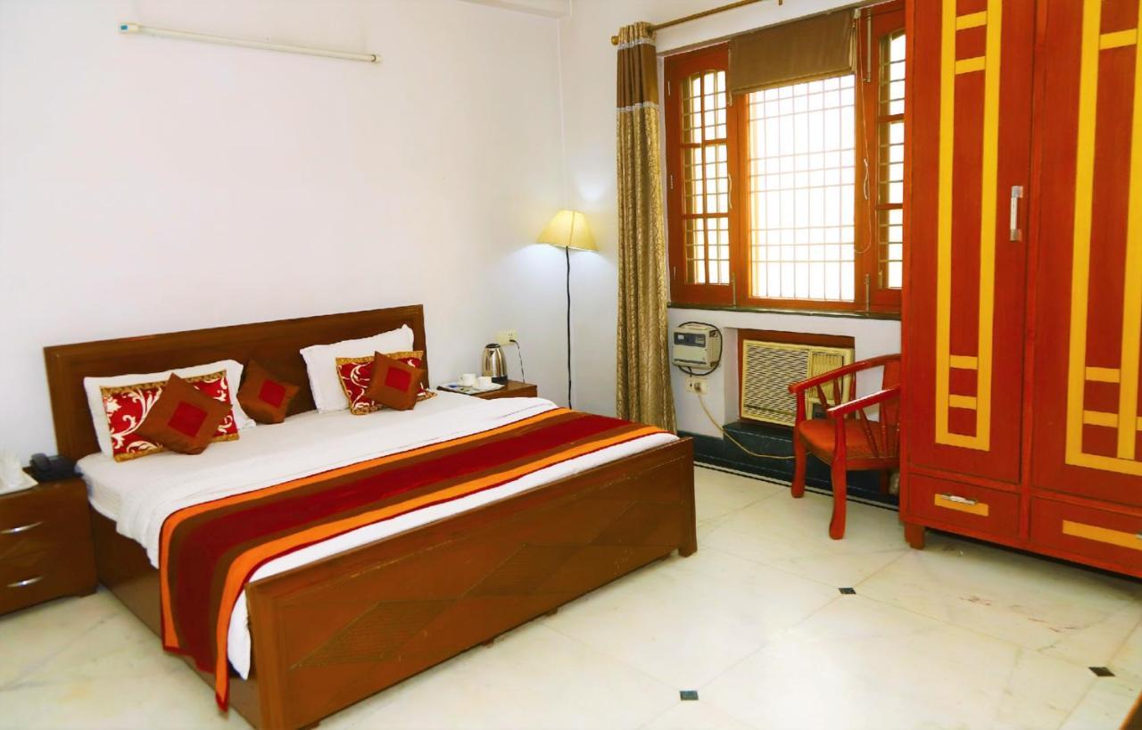 Angel Nri B&B Greater Noida Eksteriør billede
