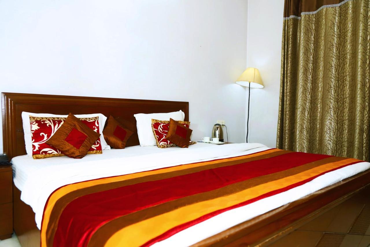 Angel Nri B&B Greater Noida Eksteriør billede