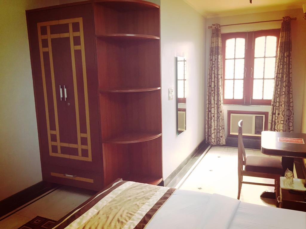 Angel Nri B&B Greater Noida Eksteriør billede