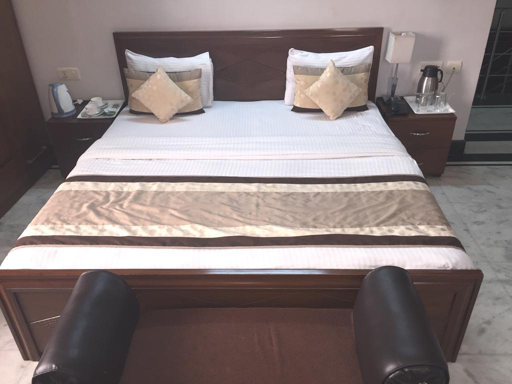 Angel Nri B&B Greater Noida Eksteriør billede