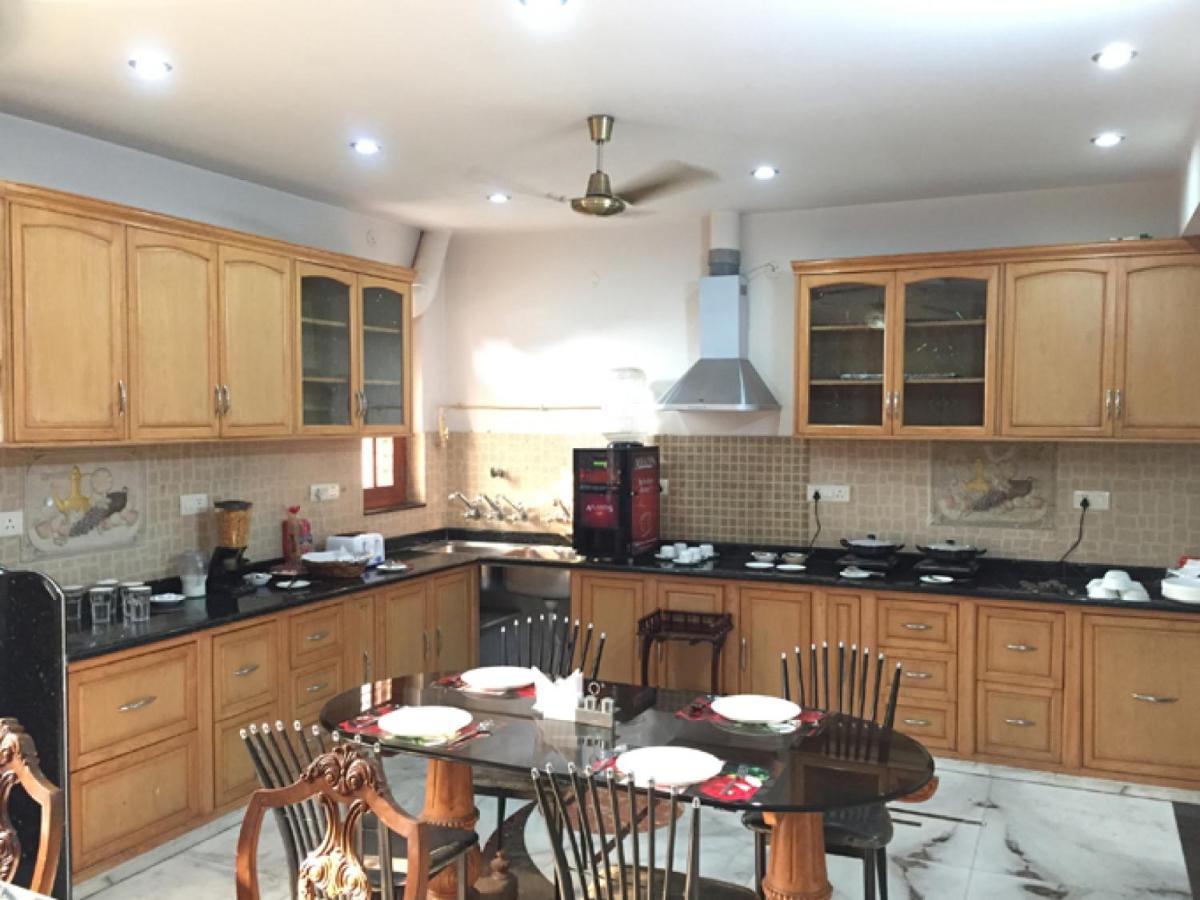 Angel Nri B&B Greater Noida Eksteriør billede